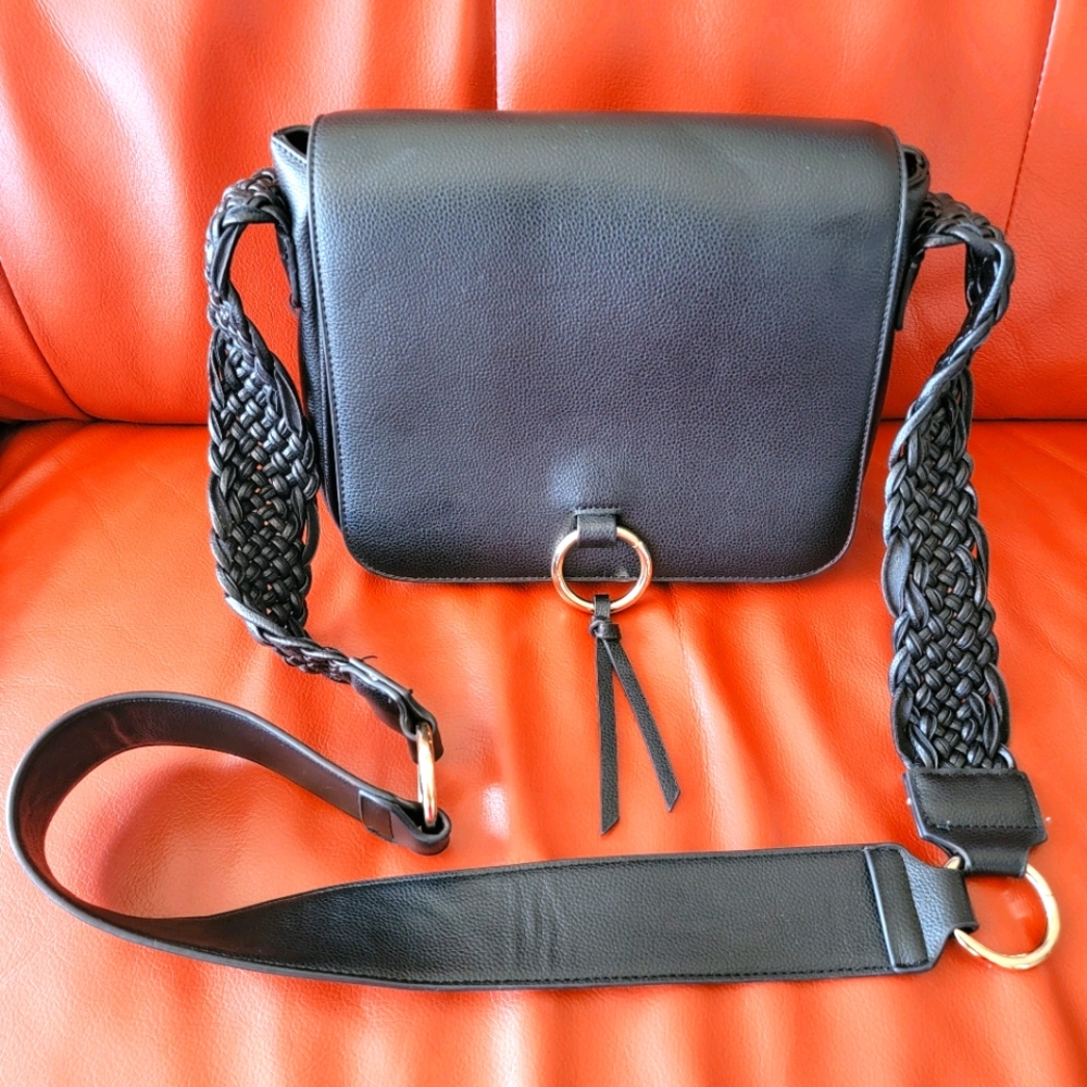 Leather crossbody bag